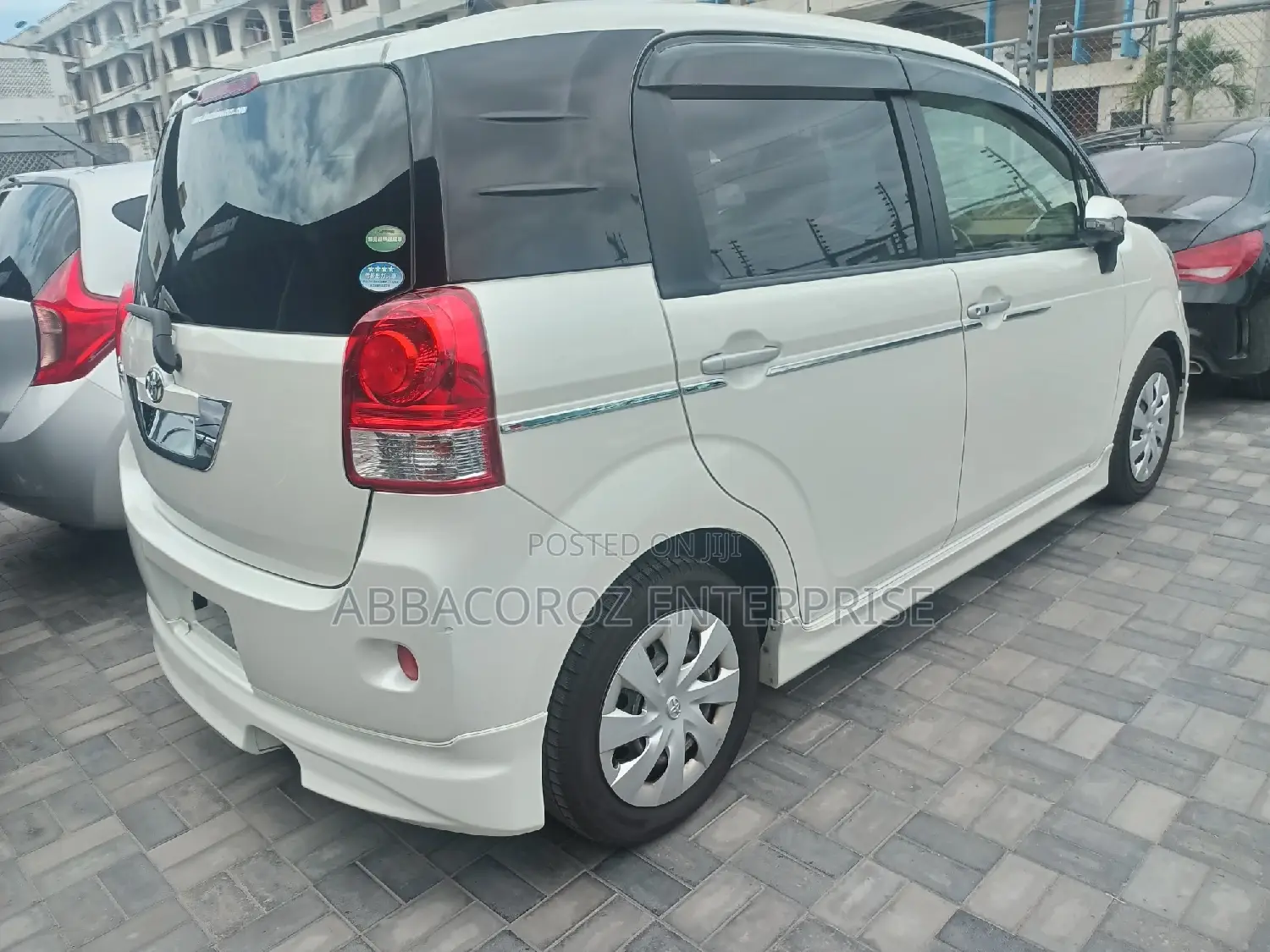 Toyota Porte 1.5 AWD 2017 White