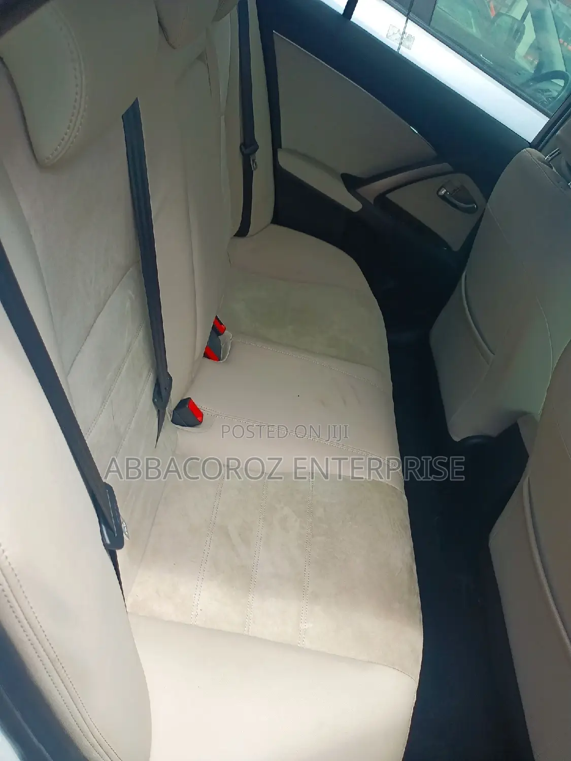 Toyota Avensis 2015 White