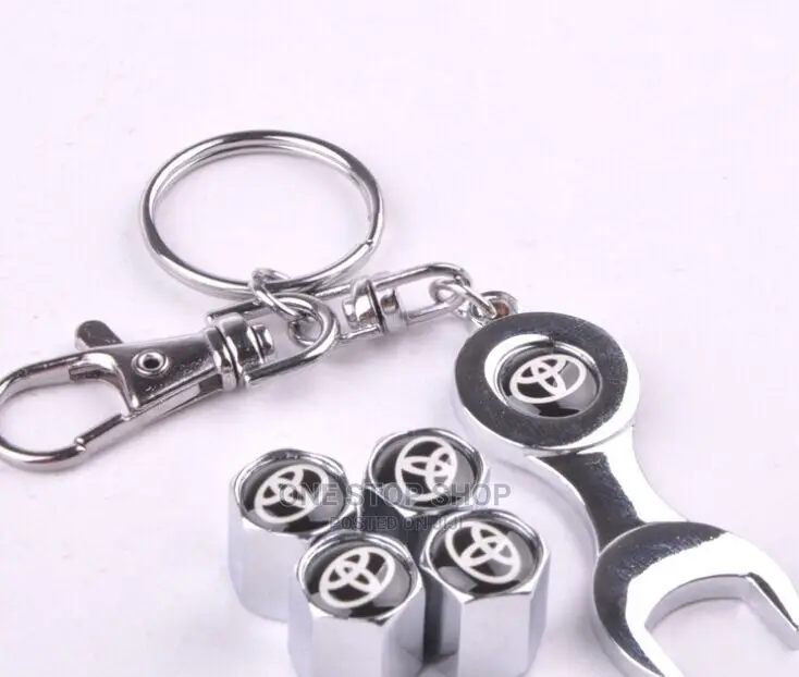 Toyota 4pcs Keyholder + Valve Caps