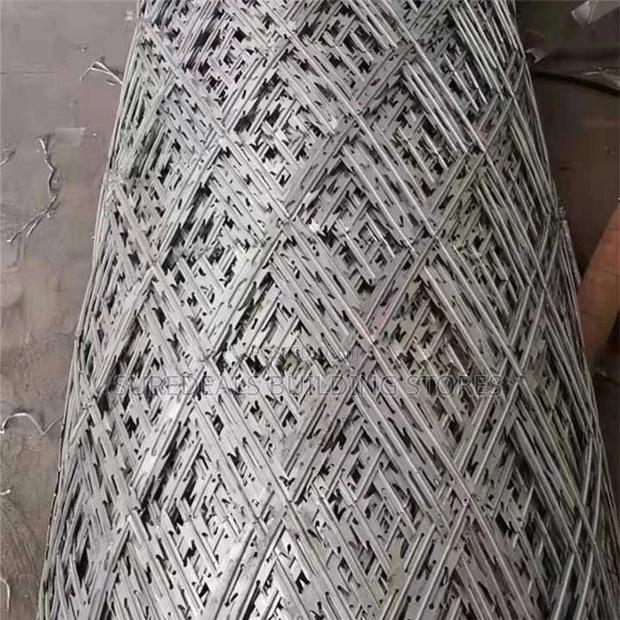 Welded Razor Wire Mesh Roll (4feet*30mtrs) - thumbnail 4