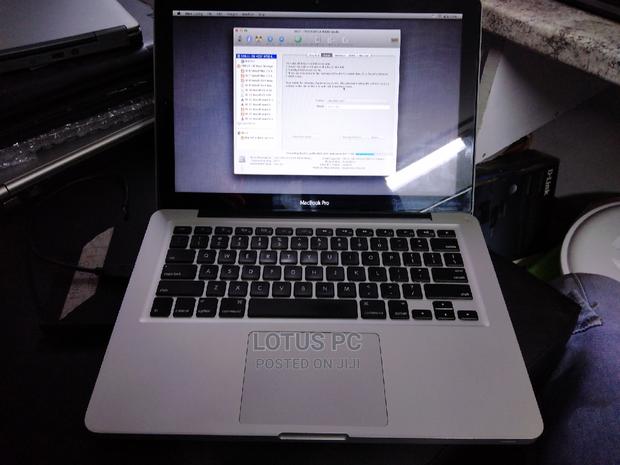 Laptop Apple MacBook Pro 2012 4GB Intel Core I5 HDD 500GB
