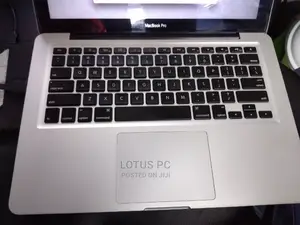 Laptop Apple MacBook Pro 2012 4GB Intel Core I5 HDD 500GB
