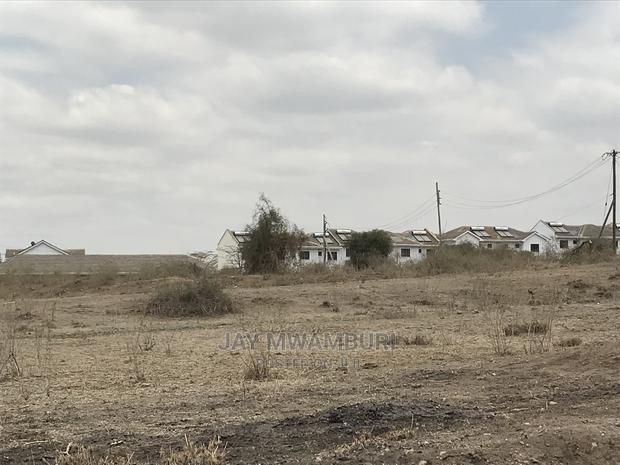 10 Acre Arthi River - main view