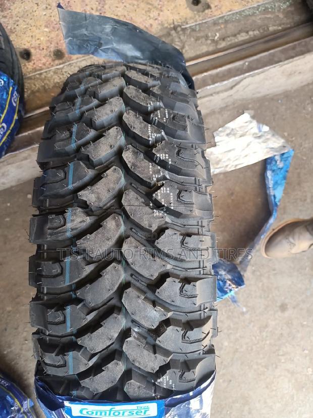 235/75r15 Comfoser CF 3000