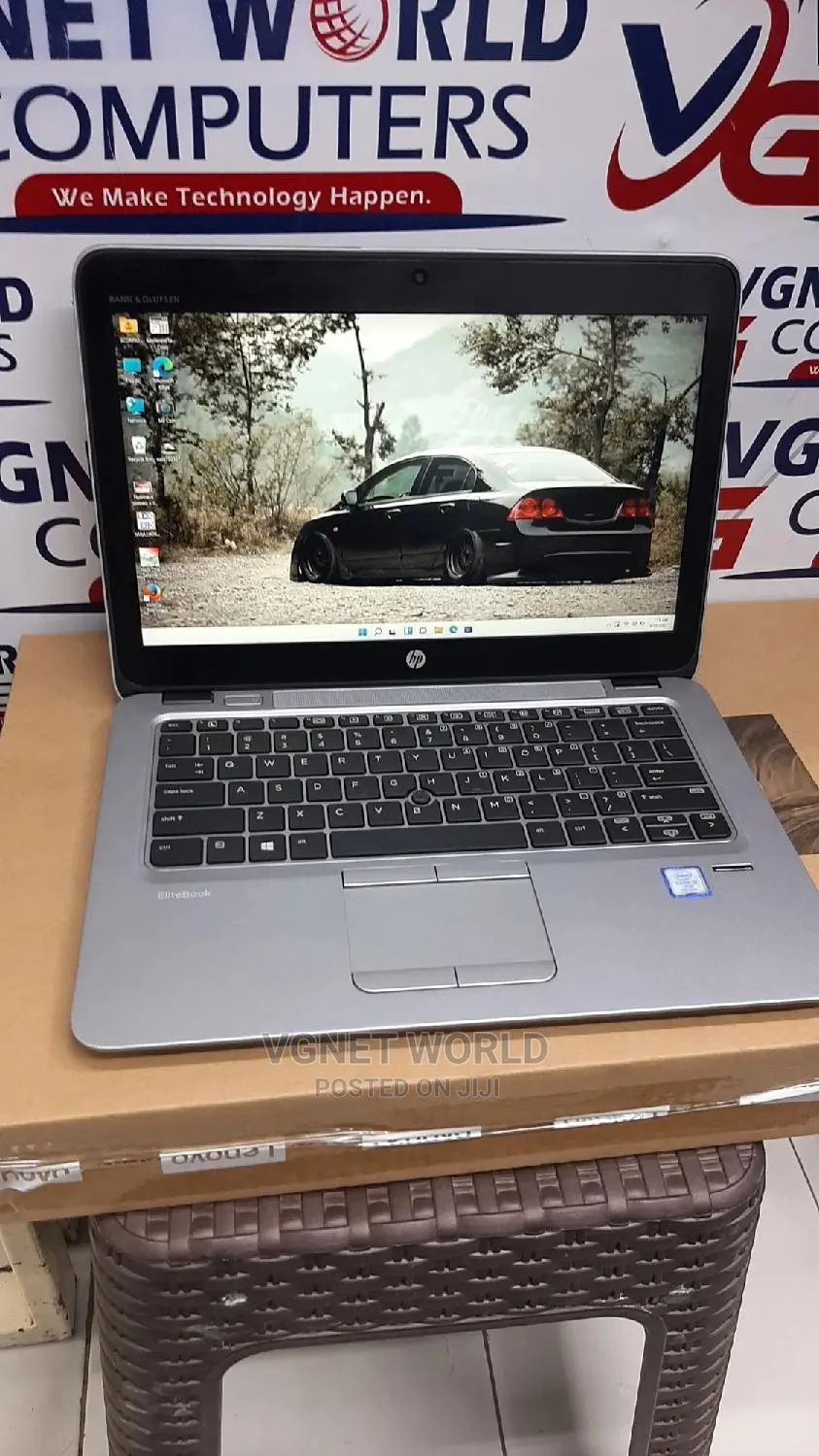 Laptop HP EliteBook 820 G4 8GB Intel Core I5 SSD 256GB