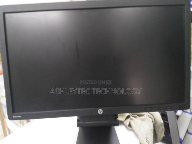 22 Inches Monitor HP Or Dell