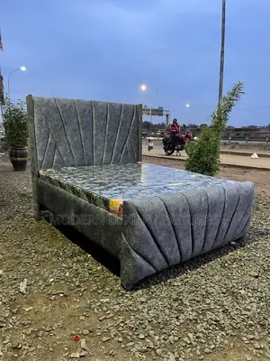 5/6 Fabric Bed