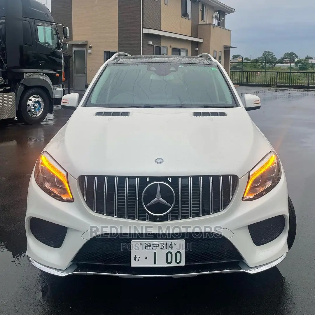Mercedes-Benz GLE-Class 2017 White
