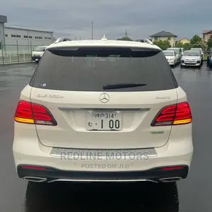 Mercedes-Benz GLE-Class 2017 White