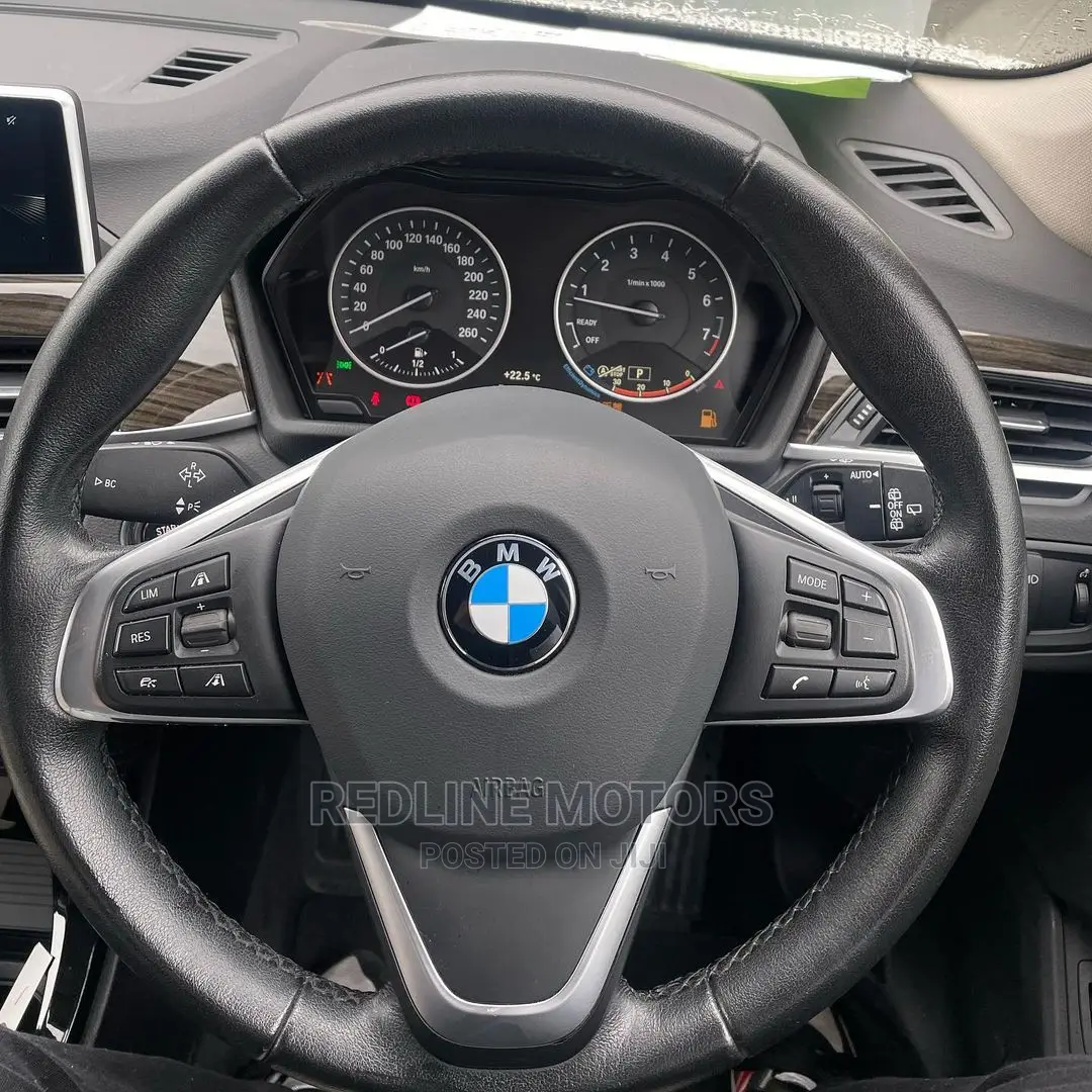 BMW X1 sDrive28i FWD 2017 White