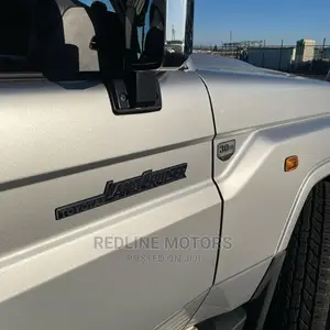 Toyota Land Cruiser 4.0 V6 EXR 2017 Silver