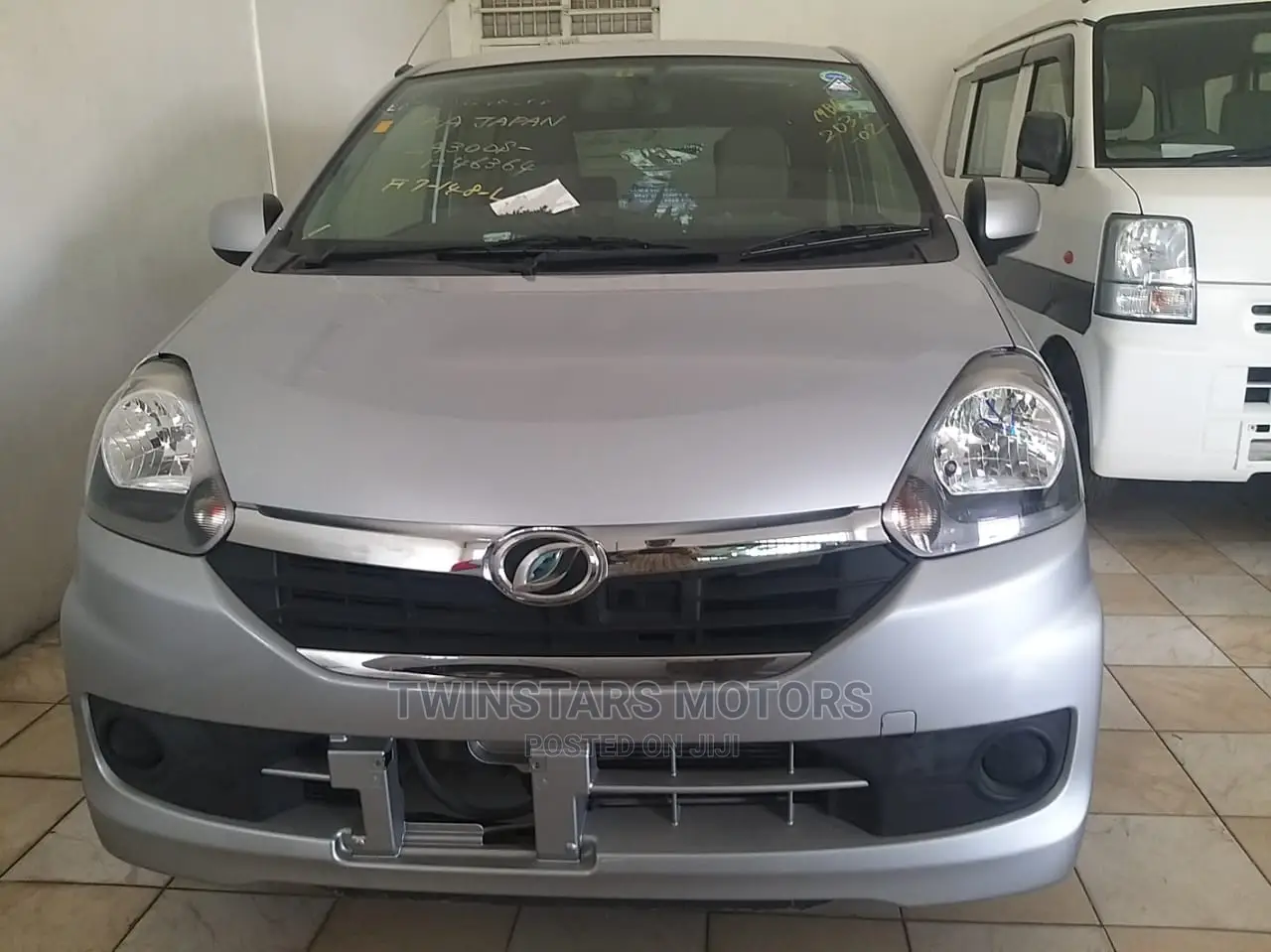 Daihatsu Mira 2015 Silver