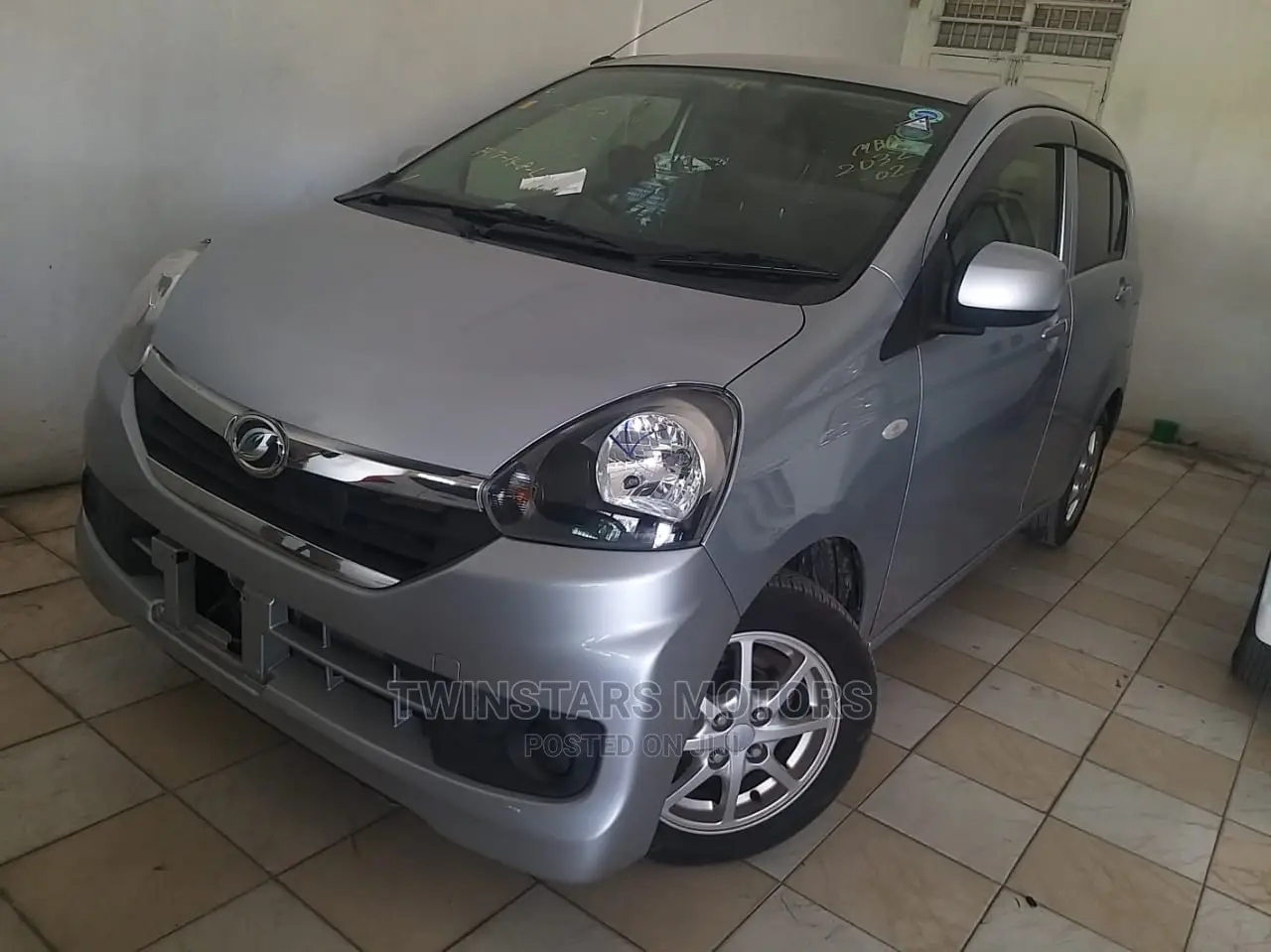 Daihatsu Mira 2015 Silver