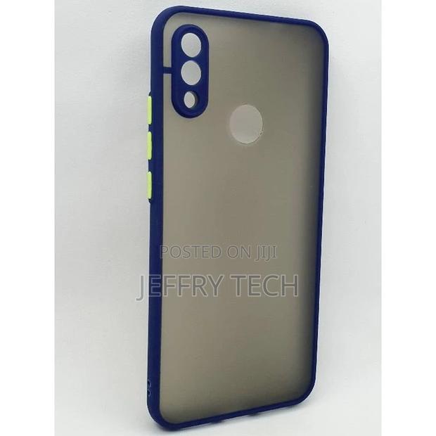 iPhone Xs Max Slim Fit Cover With Soft Edges Camera Protec - thumbnail 2
