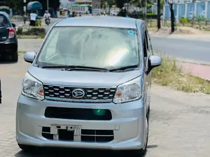 Daihatsu Move 2016 Silver