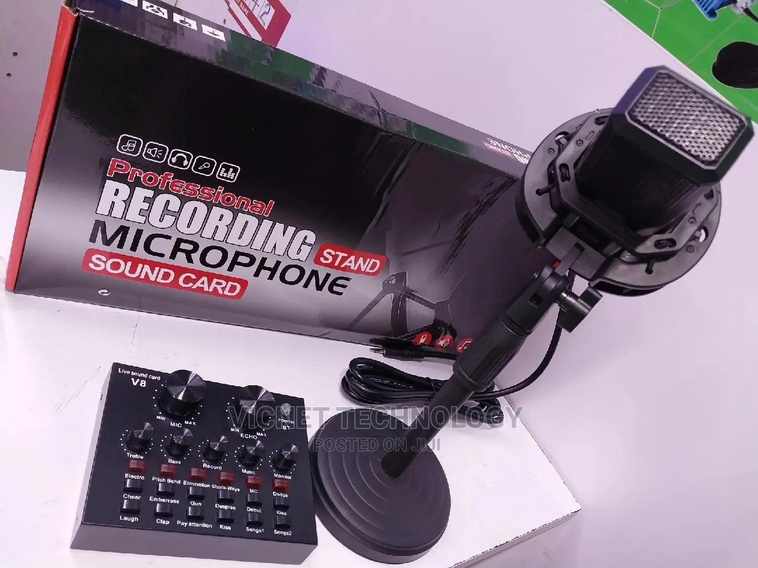 Professional Recording Microphone With Sound Card and Effect
