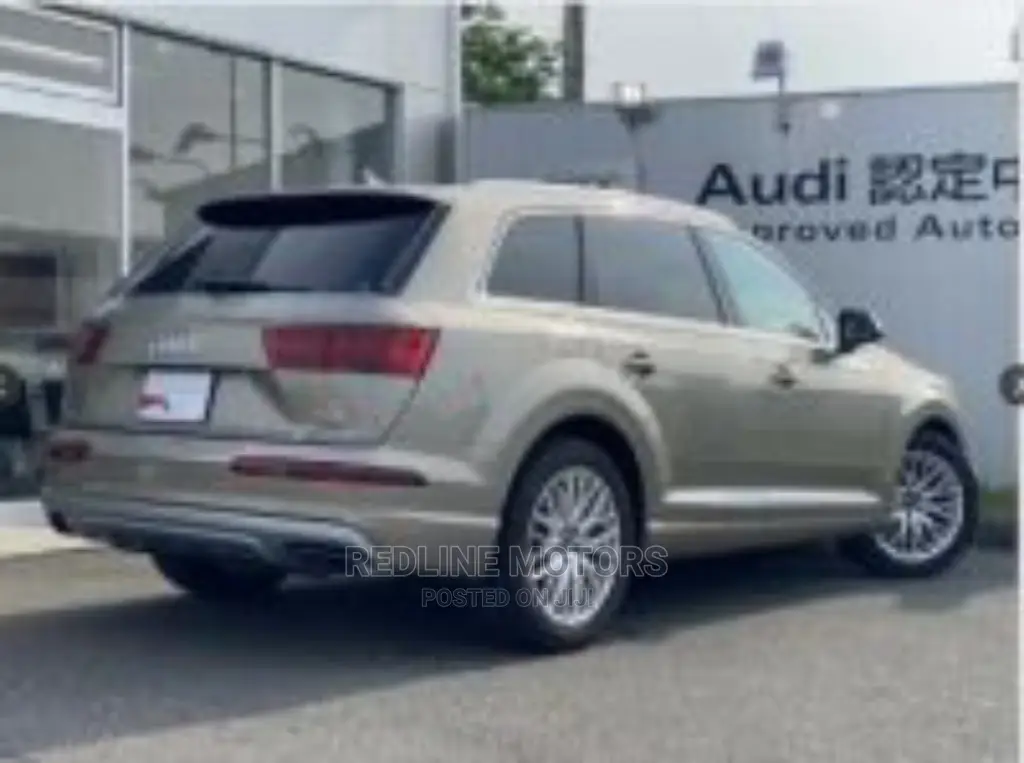 Audi Q7 2016 Gold