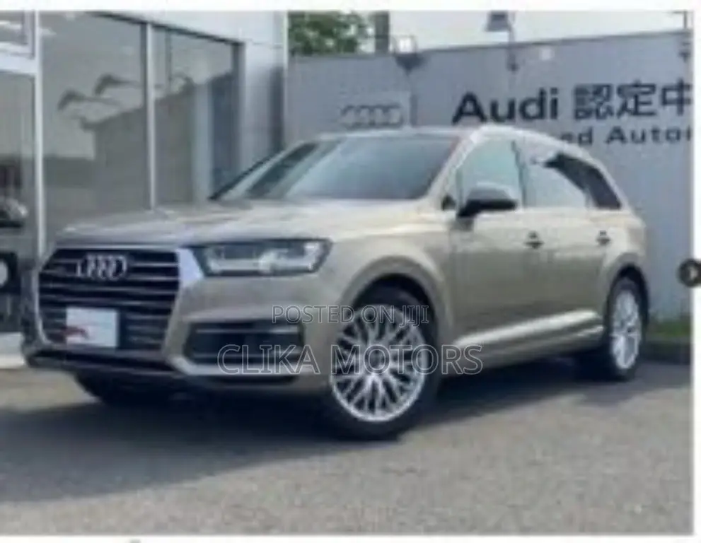 Audi Q7 2016 Gold