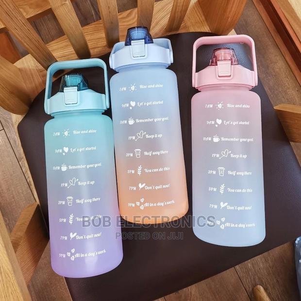 2l Large Capacity Water Bottle