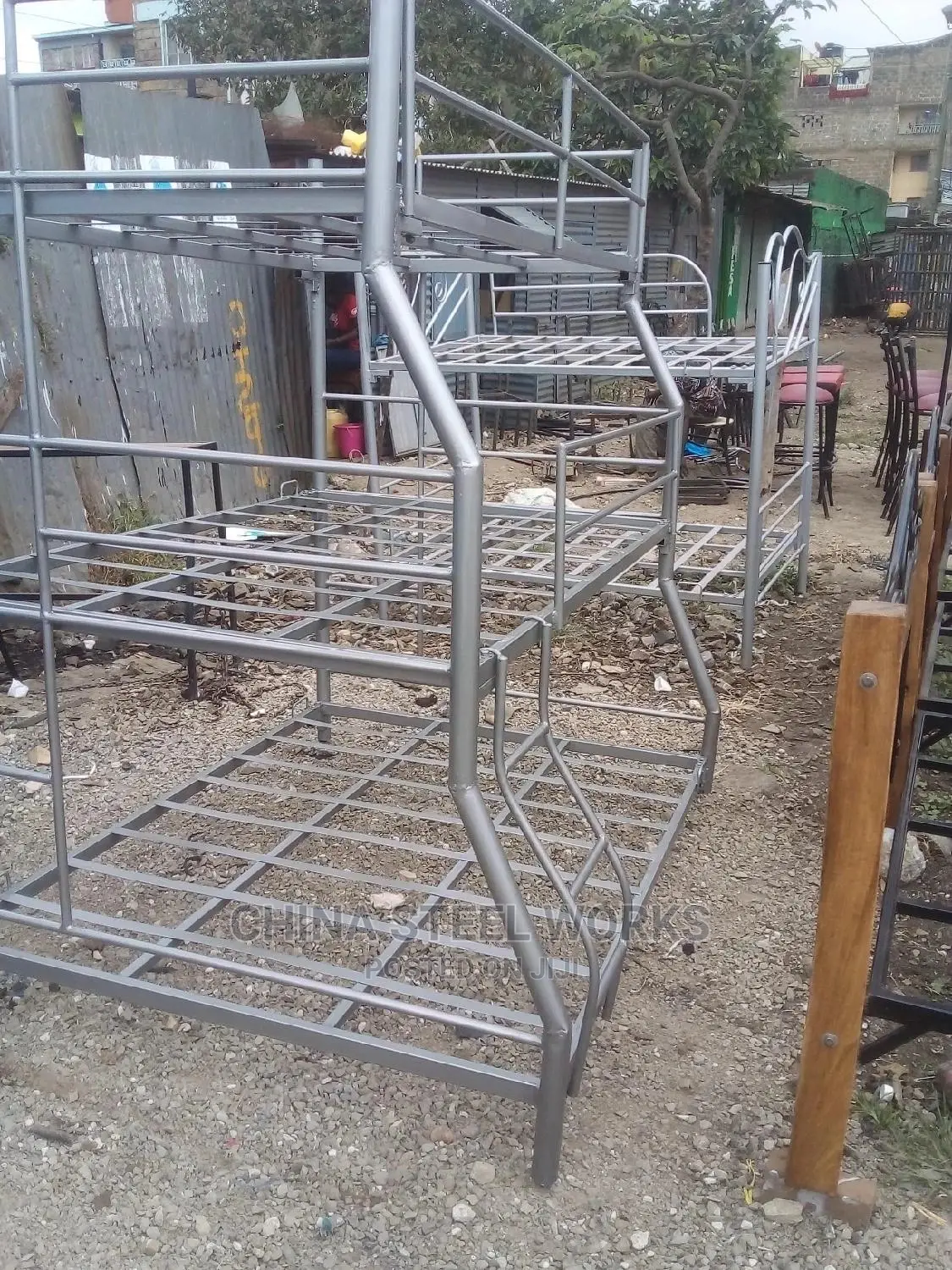 Metalic Triple Decker 4 Bottom 3.5 Middle 3 Top