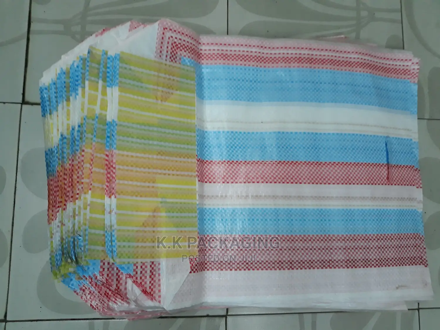 V30 Sacks Packaging