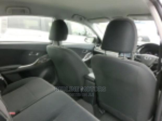 Toyota Allion 2017 Silver - thumbnail 3