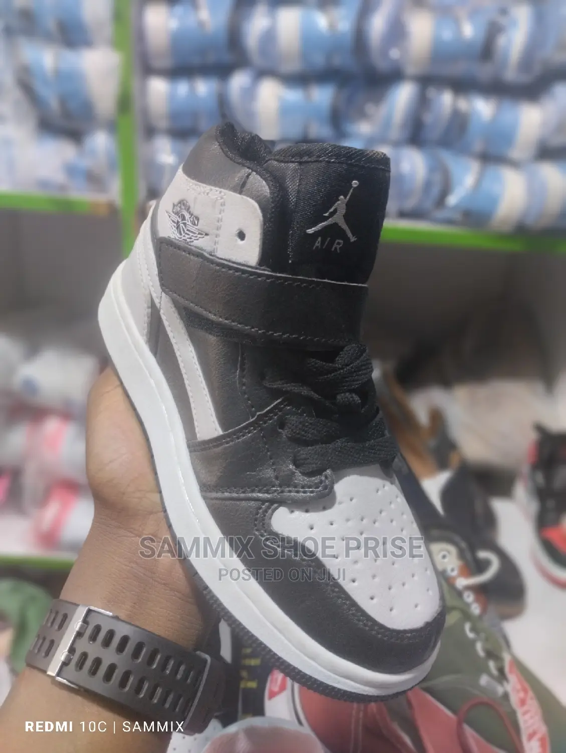 Kids Jordan 1