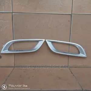 Fogcovers Mazda Axela 2008-2010 Lower Chrome