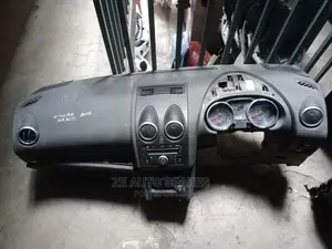 Nissan Dualis Complete Dashboard
