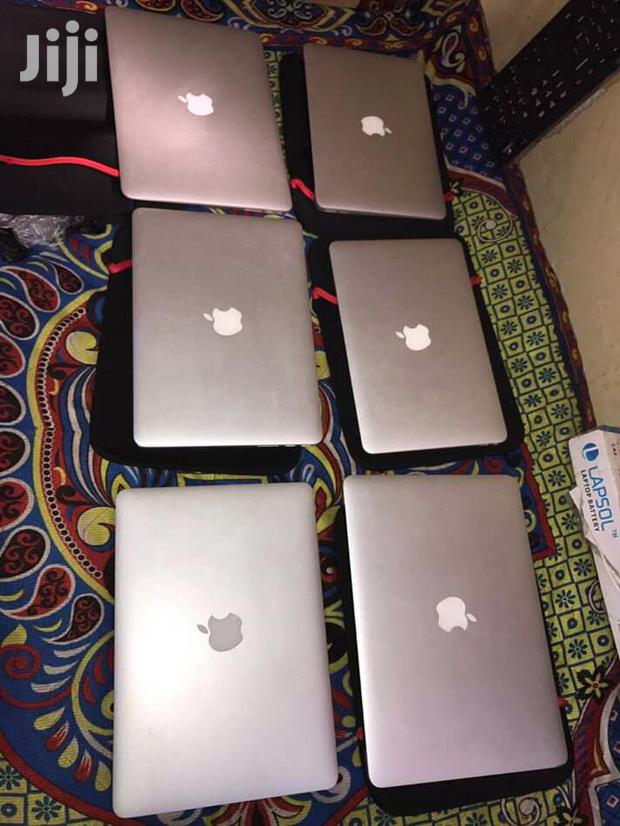 Laptop Apple MacBook Pro 4GB Intel Core i5 HDD 500GB - thumbnail 3