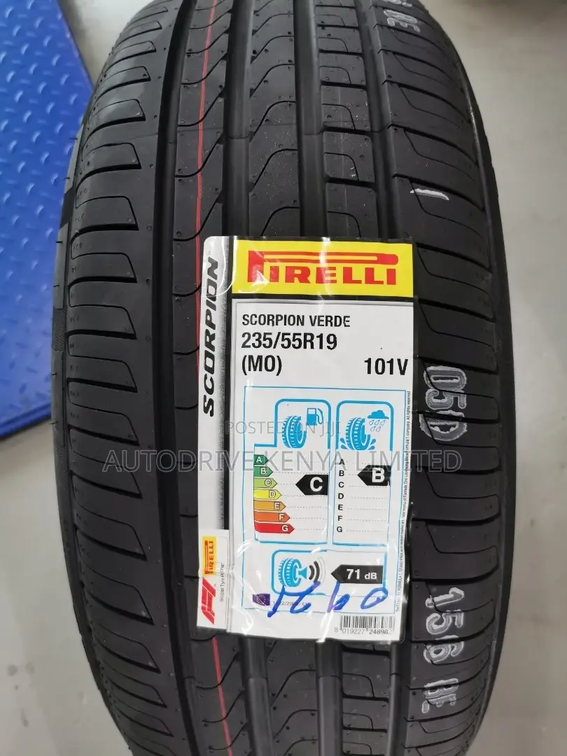 235/55r19 Pirelli Scorpion