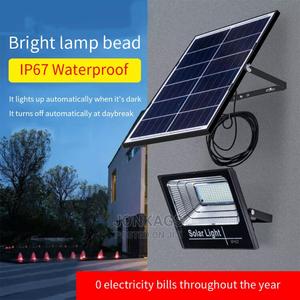 100 Watts Solar Flood Light - thumbnail 2