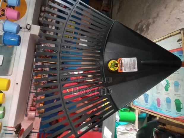 Leaf Rakes - main view