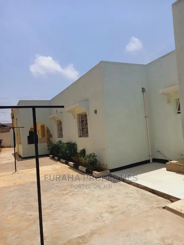 3bdrm Bungalow in Bamburi Utange for Sale