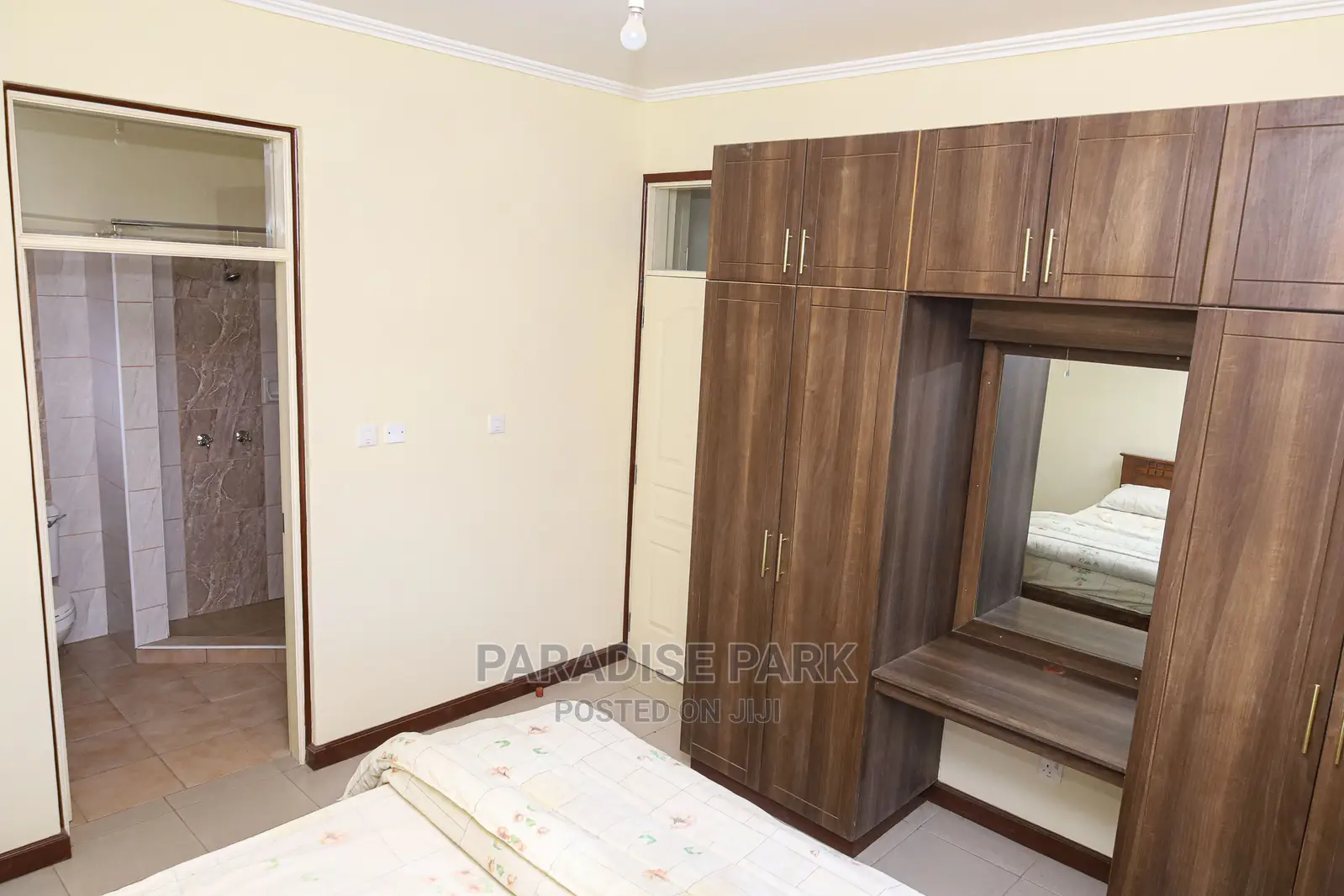 3bdrm Bungalow in Paradise Park Estate, Kinanie for Sale in Kinanie