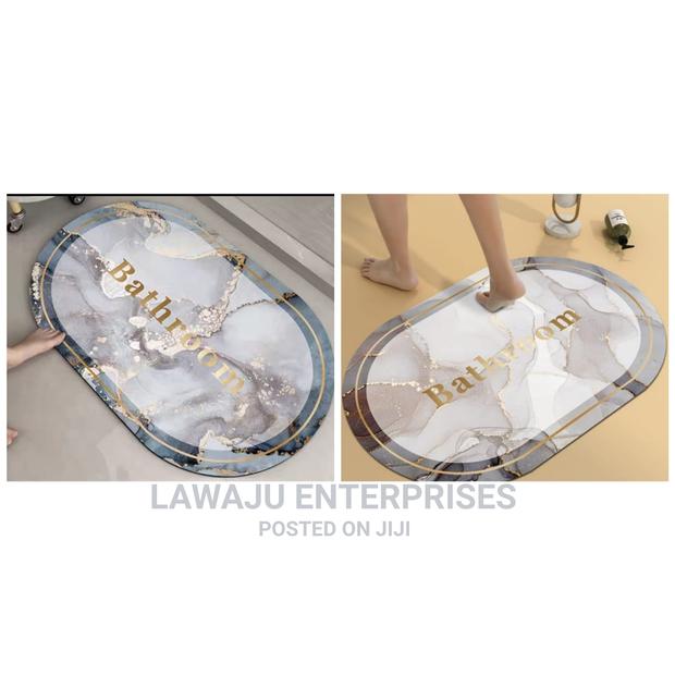 Anti Slip Bathroom Mat - thumbnail 3