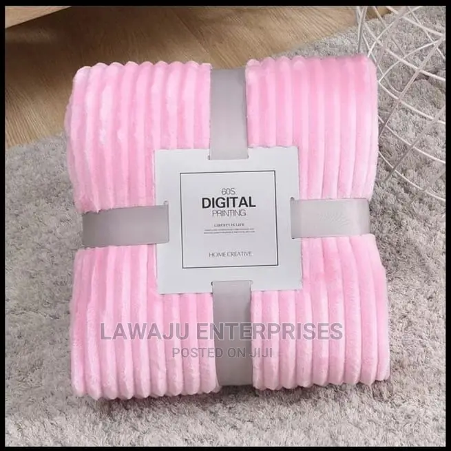 Quality Cozy Warm Plaid Throw Blankets