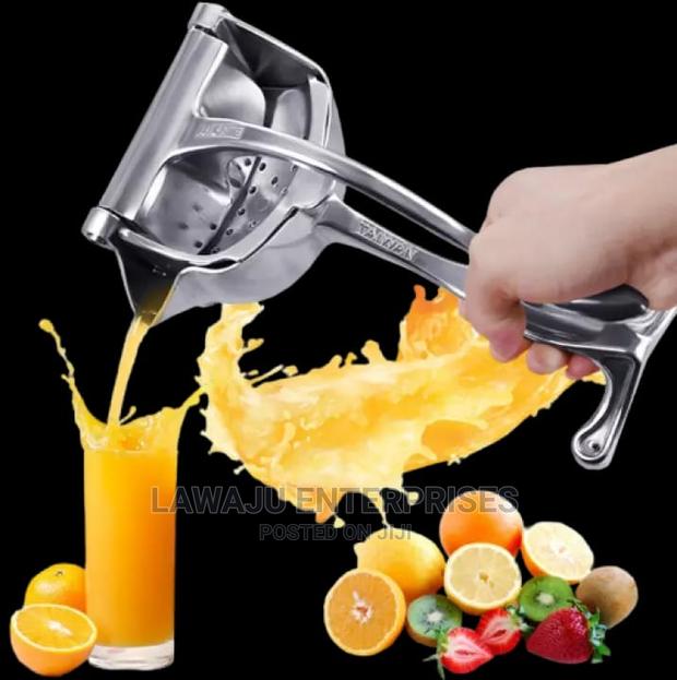 Heavy Metallic Manual Juicer - main view