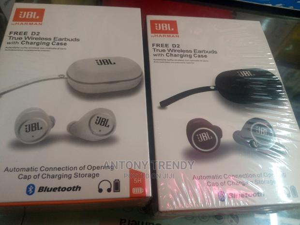 JBL Earphones White And Black - thumbnail 5