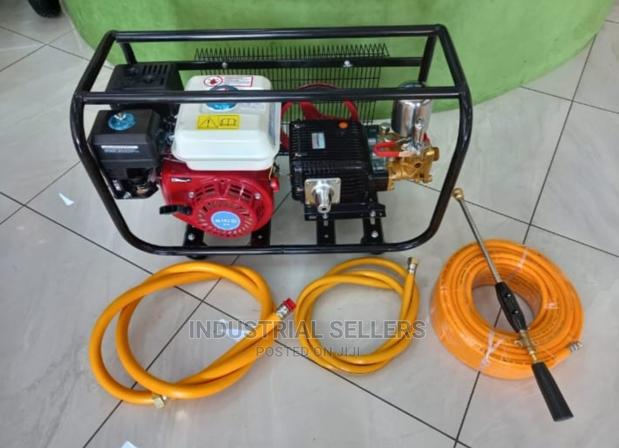 Irrigation Sprayer Powered by 8hp Engine