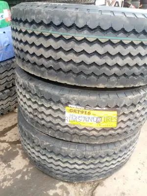 385/65r22.5 Truckmax