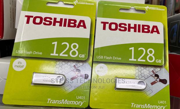 128 Toshiba-Flashdisk. - thumbnail 3