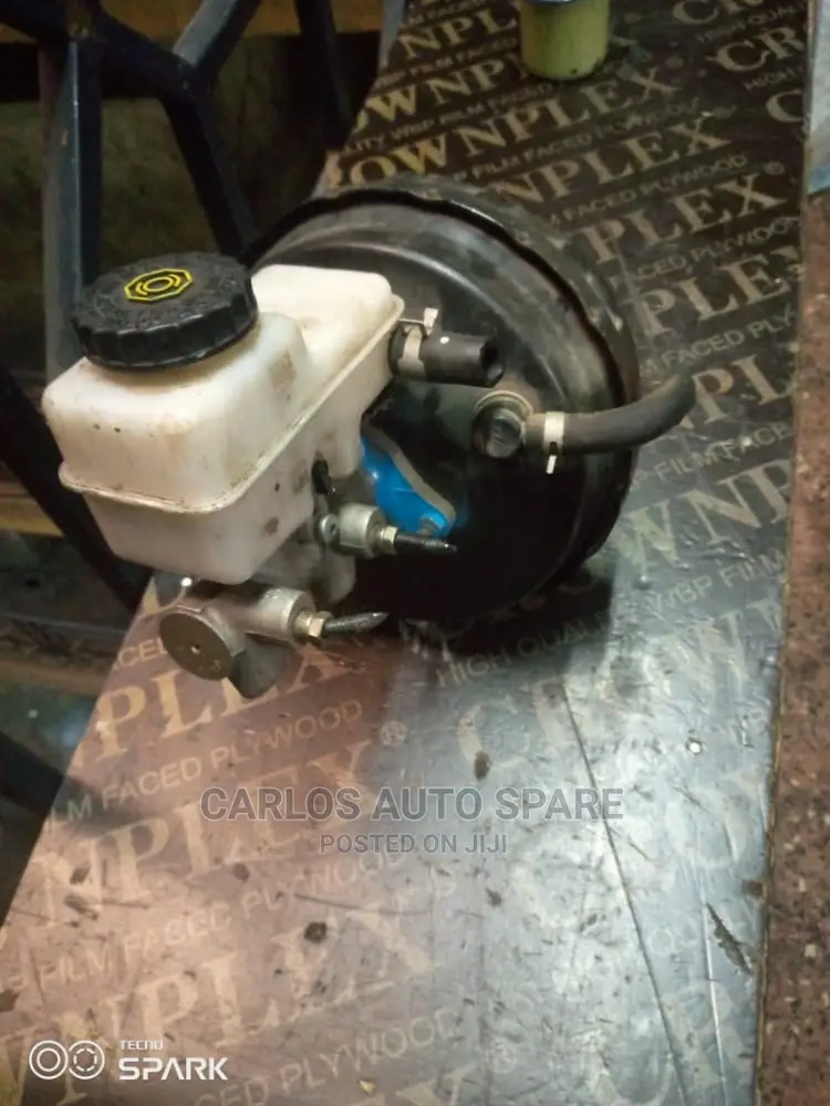 Brake Booster Nissan Navara