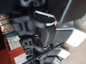 Kinyozi Seats (Mini)