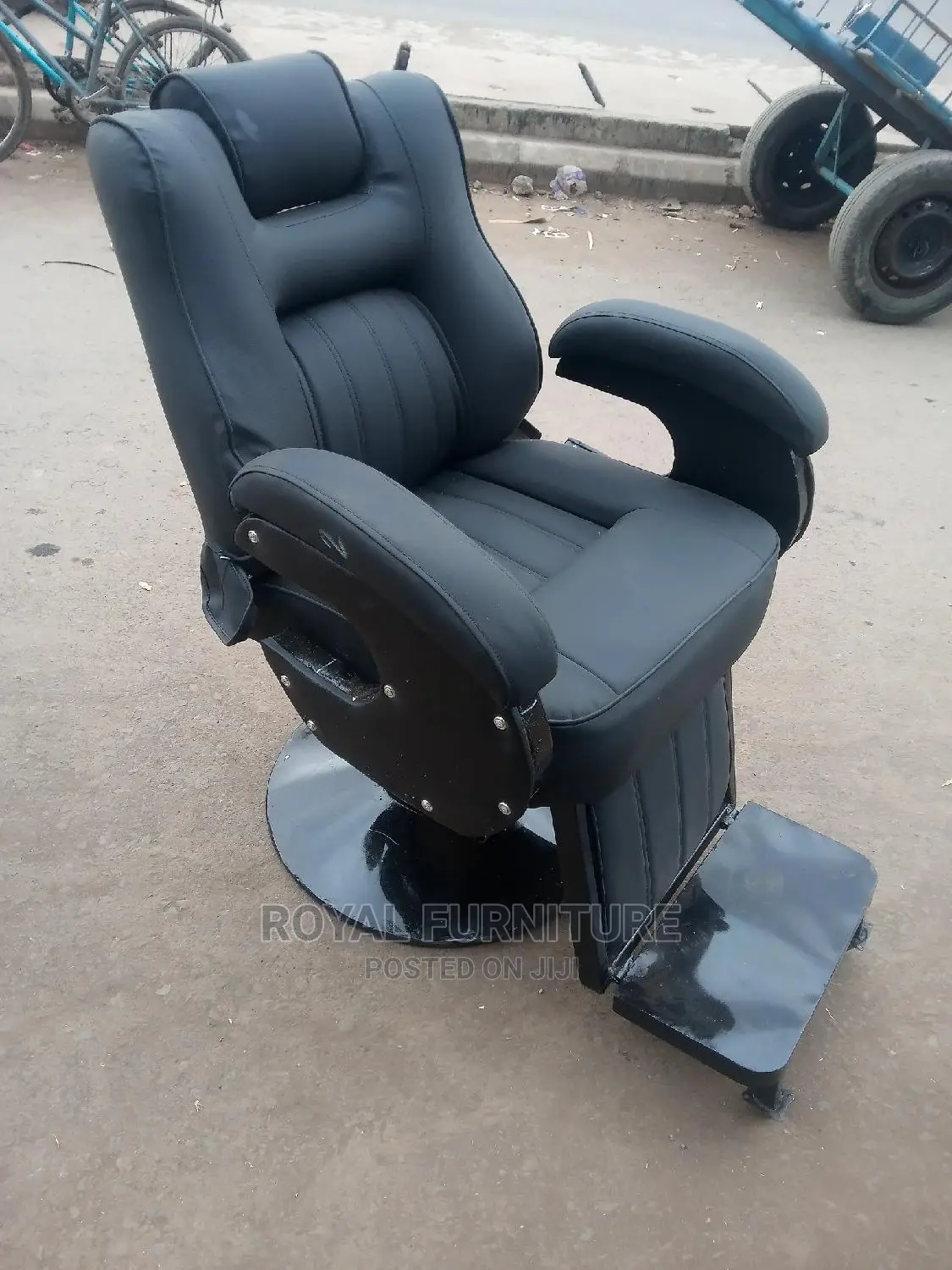 Kinyozi Seats (Adjustable)