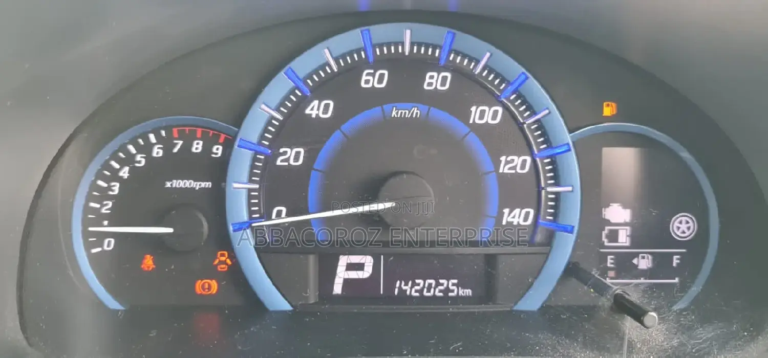 Suzuki Wagon 2015 Silver