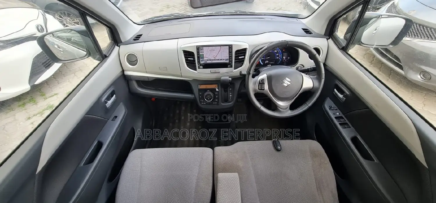 Suzuki Wagon 2015 Silver