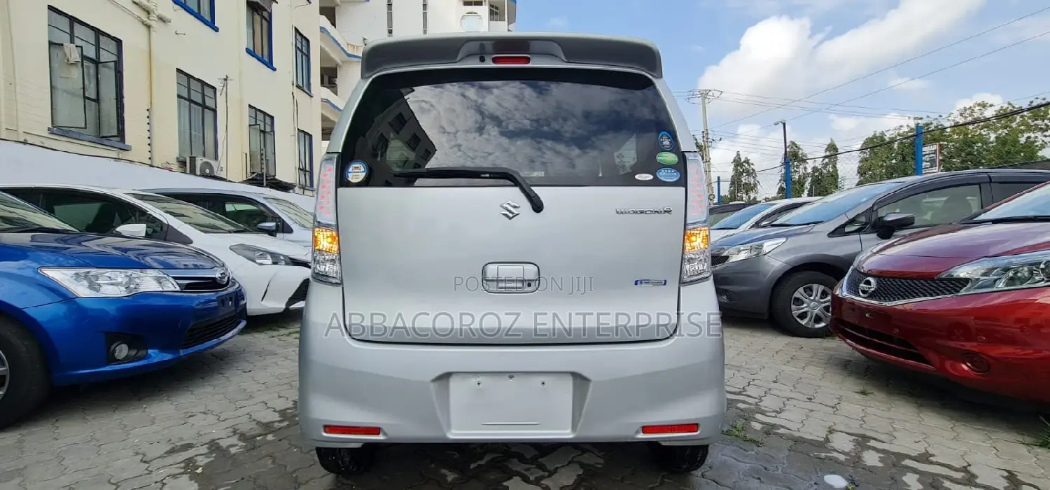 Suzuki Wagon 2015 Silver