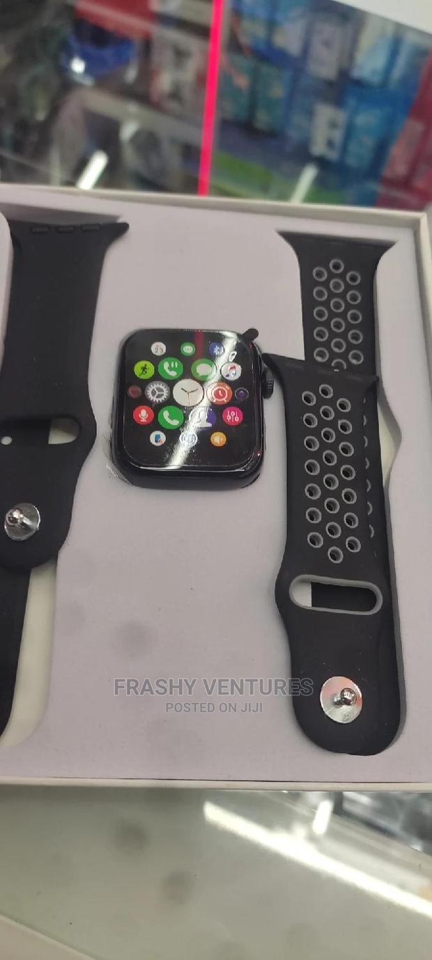 T55 Smart Watch - main view