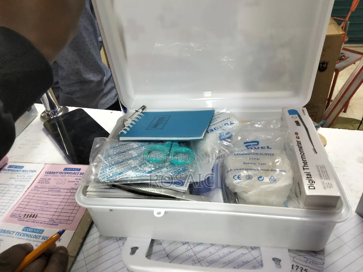 First Aid Kit Kit